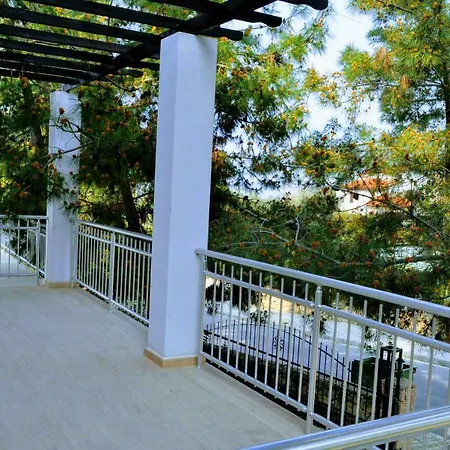 Mountain In Catalkoy With Private Pool Semesterbostad Bellapais
