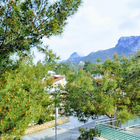 Semesterbostad Mountain In Catalkoy With Private Pool